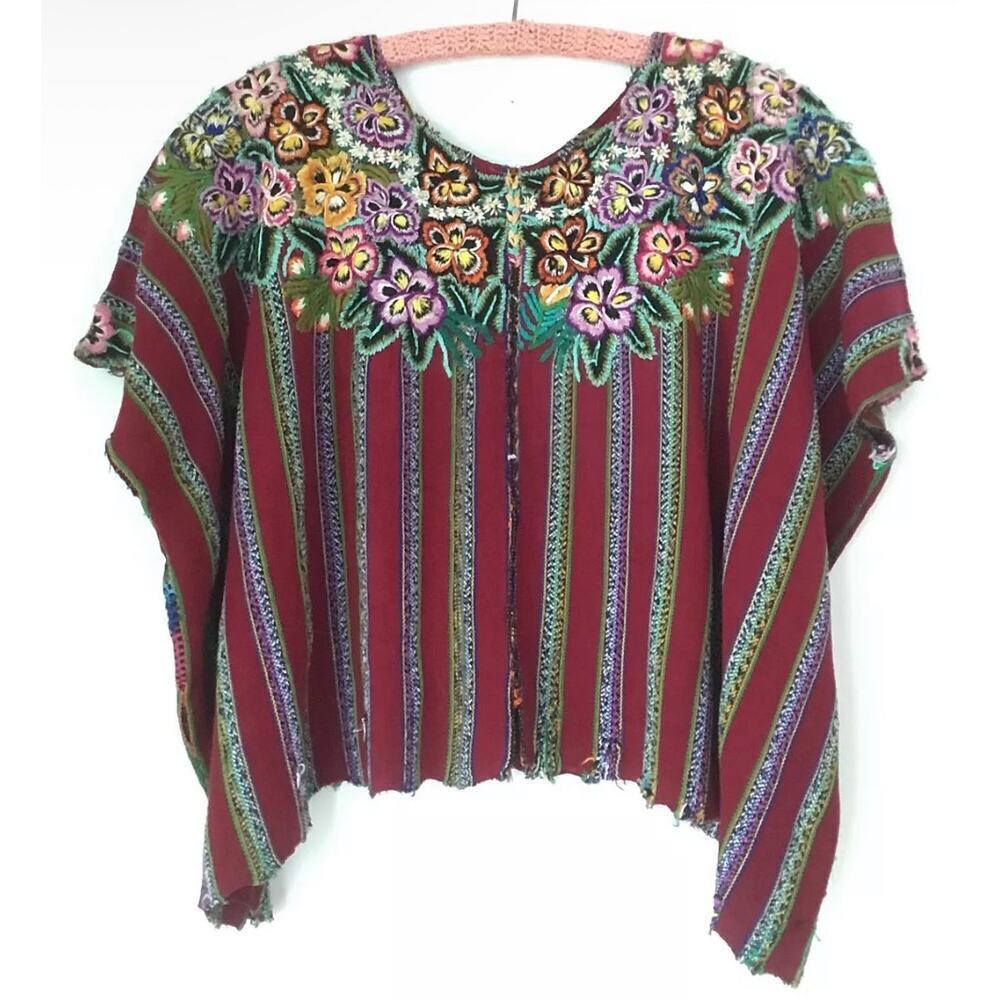 Vintage 1980s Hand-Embroidered Huipil Blouse Poncho One Size P2P 34’ length 21’